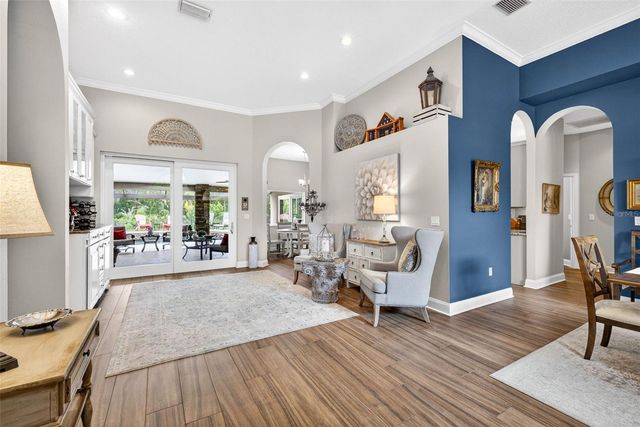 3904 S NINE DRIVE, Valrico, FL 33596