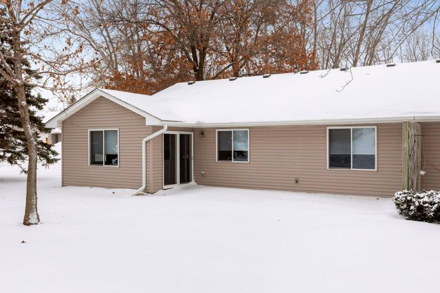 10511 Redwood Street NW, Coon Rapids, MN 55433