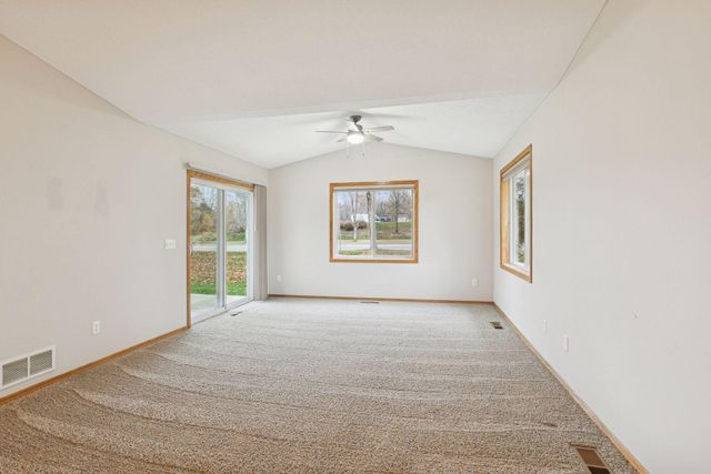 10511 Redwood Street NW, Coon Rapids, MN 55433