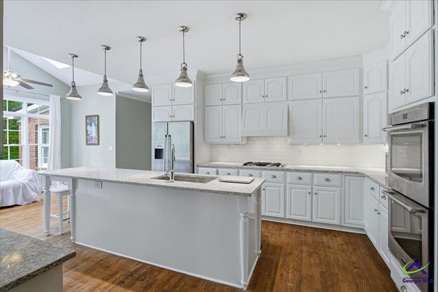118 Ashford Park, Macon, GA 31210