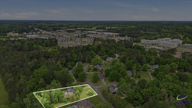 118 Ashford Park, Macon, GA 31210
