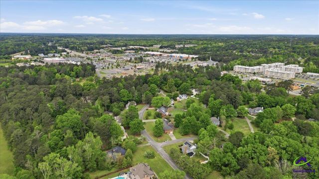 118 Ashford Park, Macon, GA 31210
