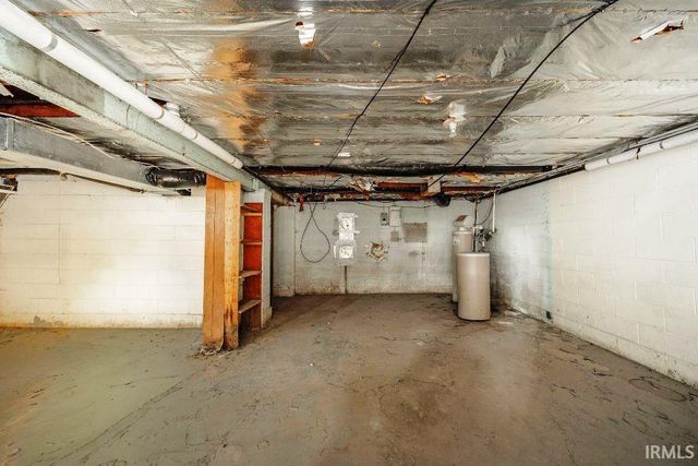 112 N Morrison Road, Muncie, IN 47304