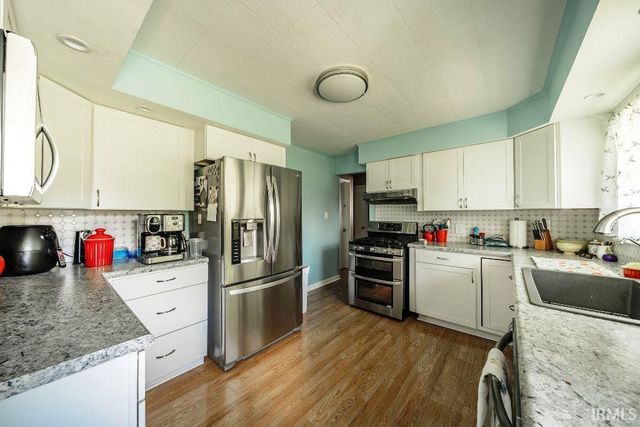 112 N Morrison Road, Muncie, IN 47304