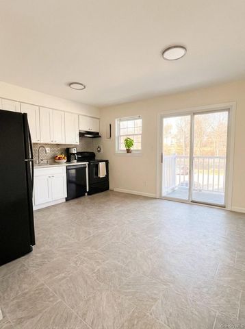 5 Wildwood Drive 12C, Wappingers Falls, NY 12590