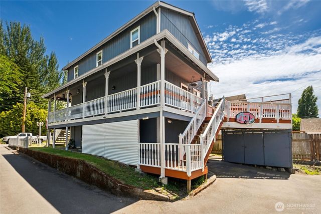 1011 Pennsylvania Avenue, Bremerton, WA 98337