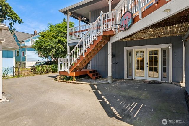 1011 Pennsylvania Avenue, Bremerton, WA 98337