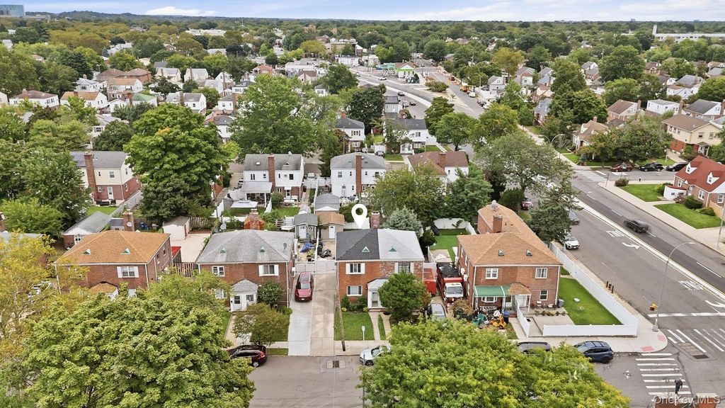 7729 249th Street, Bellerose, NY 11426 — photo 3