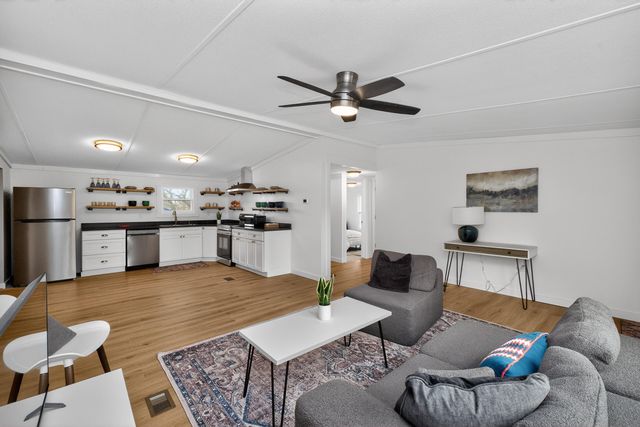 252 Oster Drive, Harrodsburg, KY 40330