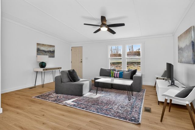 252 Oster Drive, Harrodsburg, KY 40330