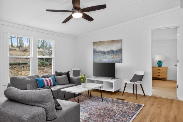 252 Oster Drive, Harrodsburg, KY 40330