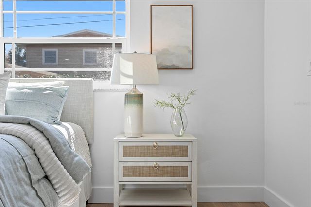 1182 41ST AVENUE NE, St Petersburg, FL 33703