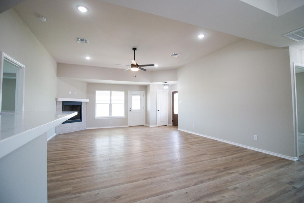Image 4 of property listing at 4317 Rimrock Ridge, San Angelo, TX 76904