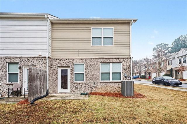 2040 Wildflower Way, Conyers, GA 30012