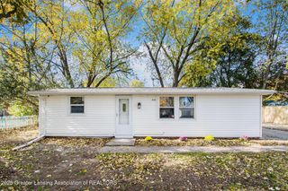 4110 Richmond Street, Lansing, MI 48911