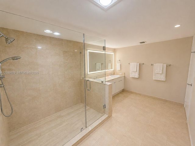 8855 Collins Avenue 6H, Surfside, FL 33154