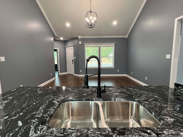 65 Springtree, Little Rock, AR 72209