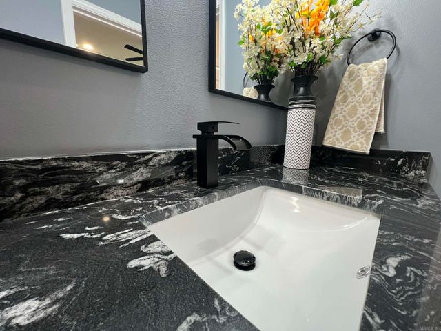 65 Springtree, Little Rock, AR 72209