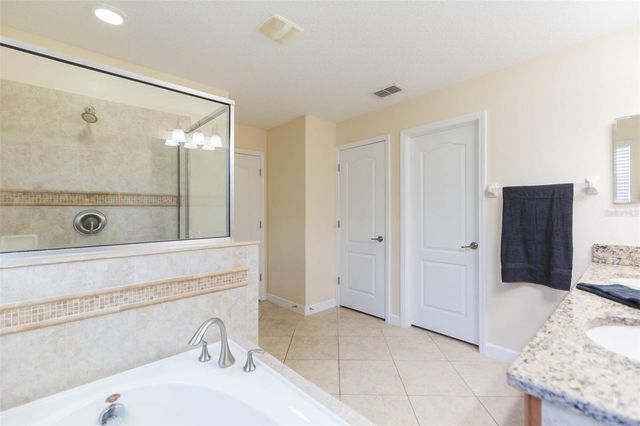 20101 OAKFLOWER AVENUE, Tampa, FL 33647