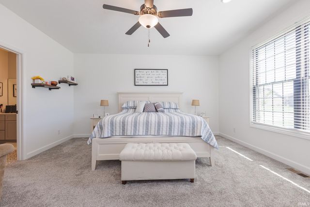 805 N Wild Pine Drive, Yorktown, IN 47396