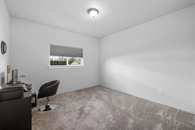 672 Heber Lane, Medford, OR 97501