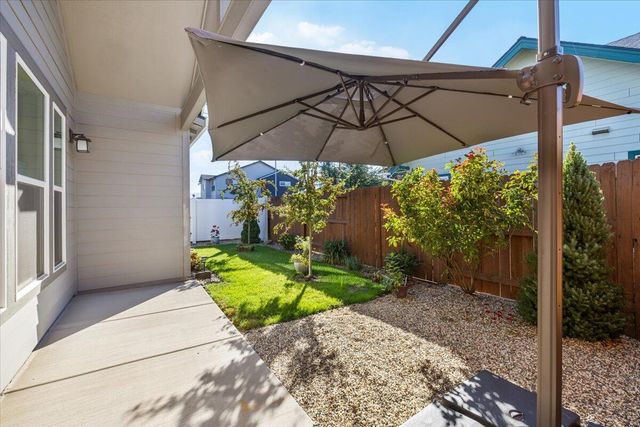 672 Heber Lane, Medford, OR 97501