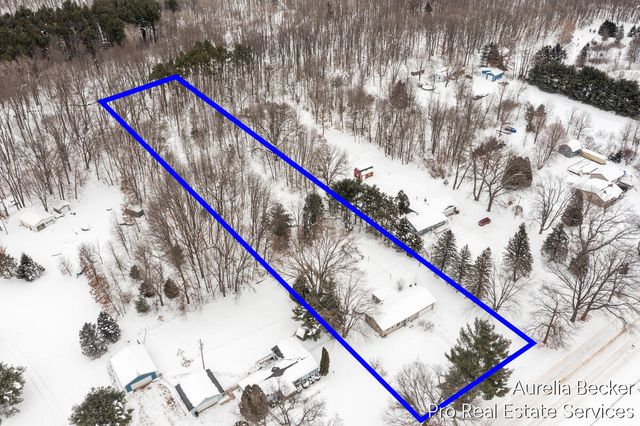 225 11 Mile Road, Sparta, MI 49345