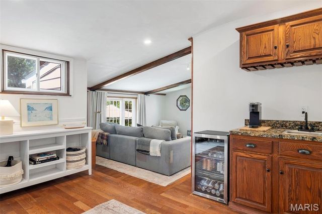 7012 S Rock Hill Road, St Louis, MO 63123