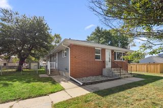 2702 Martha Street, Highland, IN 46322