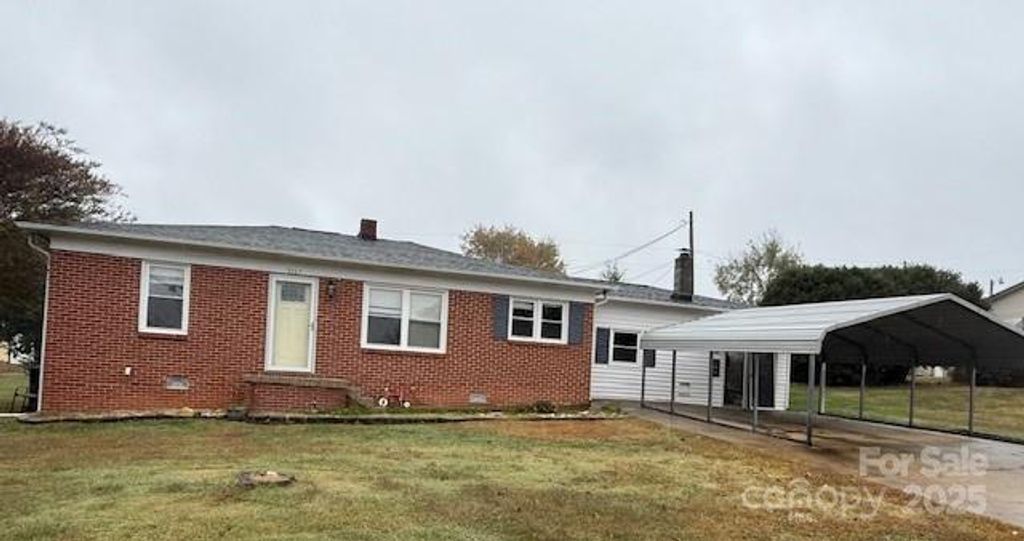 5367 Meadowlane Drive, Granite Falls, NC 28630