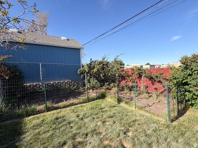 4579 S 250 E, Washington Terrace, UT 84405