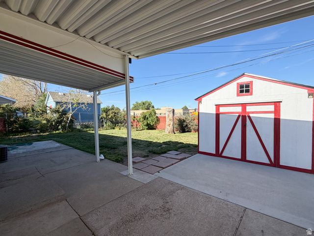4579 S 250 E, Washington Terrace, UT 84405