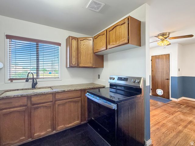 4579 S 250 E, Washington Terrace, UT 84405