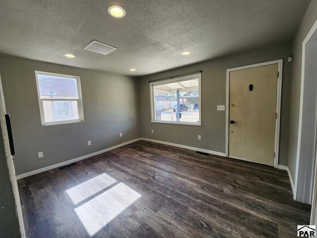 1220 Egan Ave, Pueblo, CO 81006