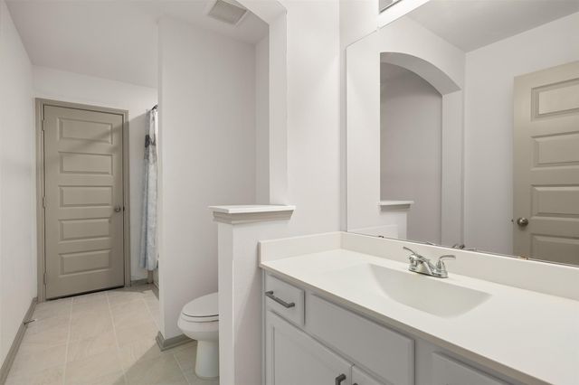 2225 Bellano Bay Drive, Texas City, TX 77568