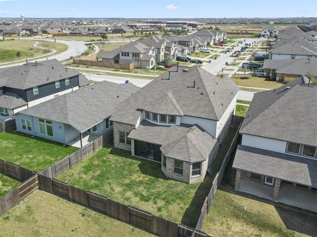 2225 Bellano Bay Drive, Texas City, TX 77568