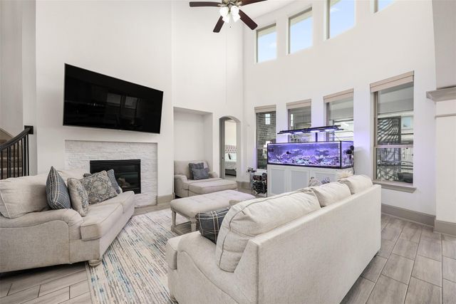 2225 Bellano Bay Drive, Texas City, TX 77568