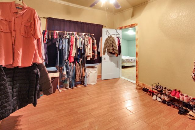 334 N Knox Street, Jacksboro, TX 76458