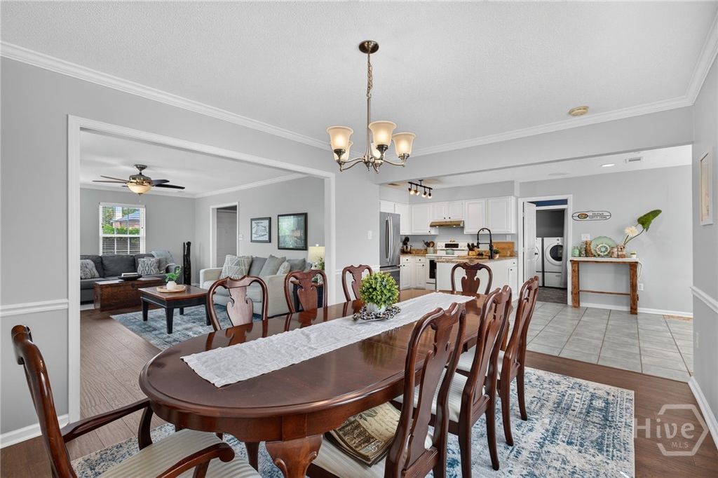 Image 13 of property listing at 27 River Bluff Drive, Savannah, GA 31406