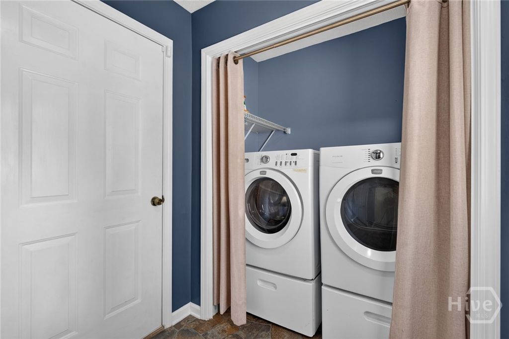 Image 19 of property listing at 27 River Bluff Drive, Savannah, GA 31406