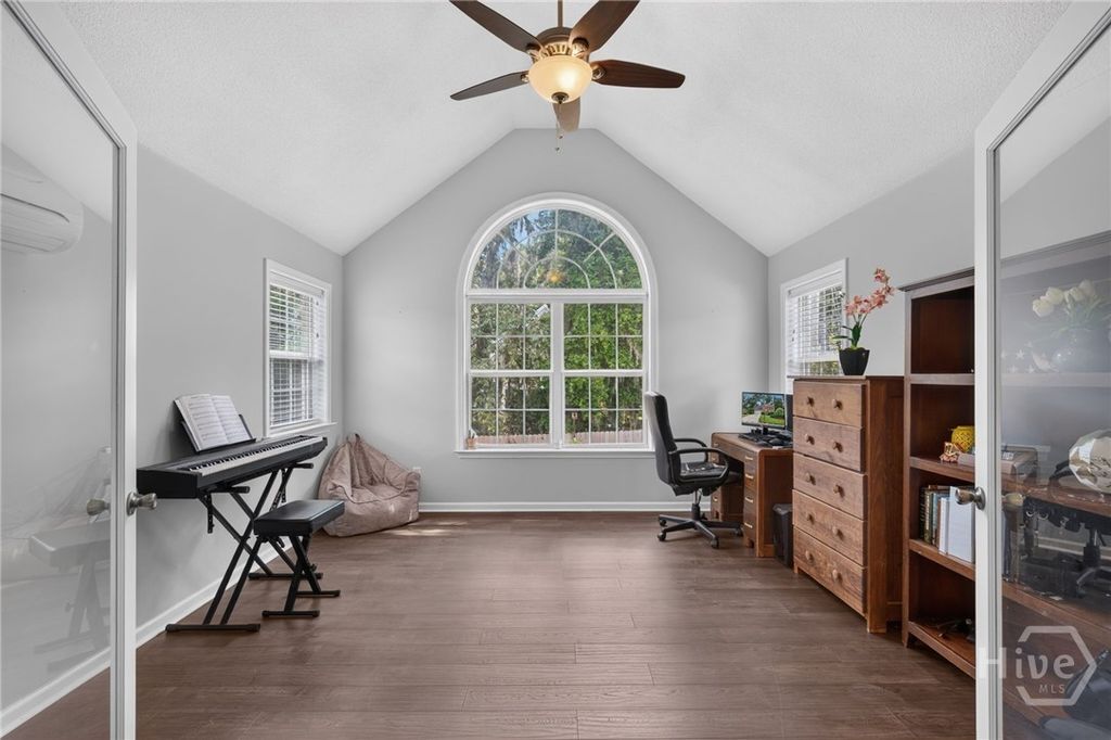 Image 23 of property listing at 27 River Bluff Drive, Savannah, GA 31406