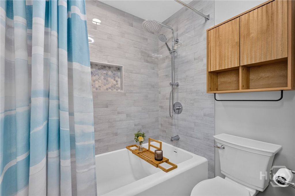 Image 26 of property listing at 27 River Bluff Drive, Savannah, GA 31406
