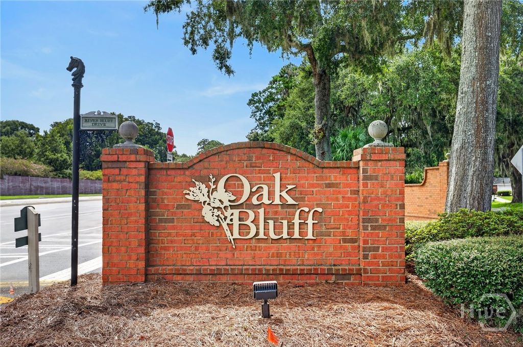 Image 41 of property listing at 27 River Bluff Drive, Savannah, GA 31406