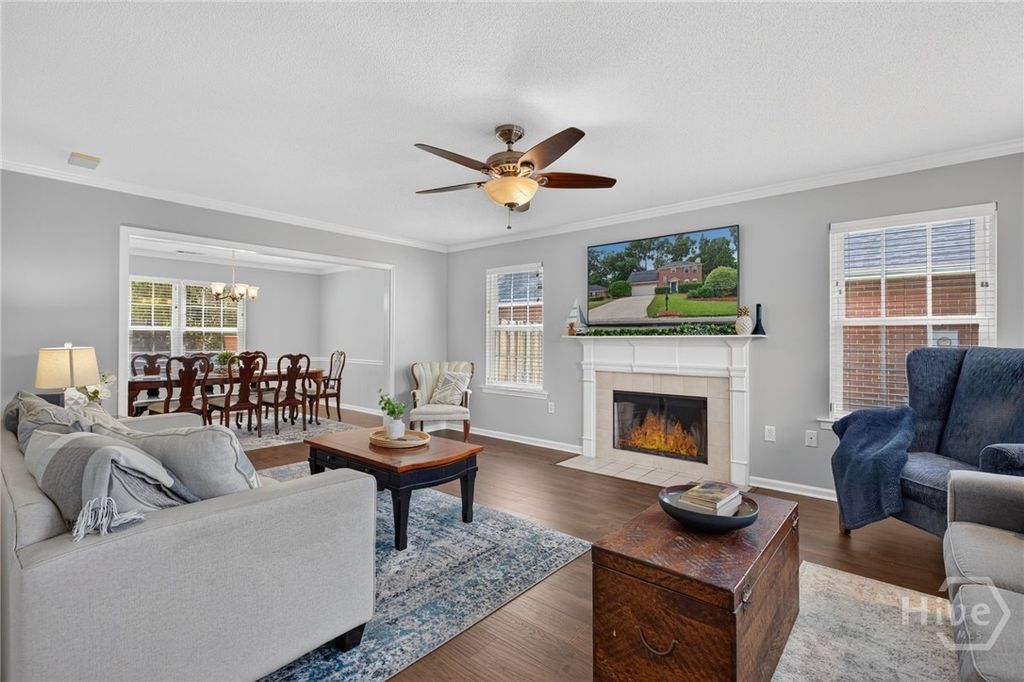 Image 6 of property listing at 27 River Bluff Drive, Savannah, GA 31406