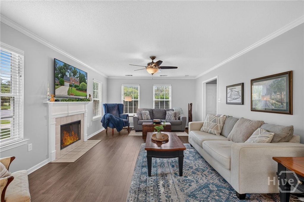 Image 7 of property listing at 27 River Bluff Drive, Savannah, GA 31406