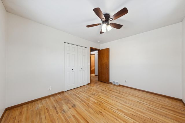 2912 W 88th Street, Bloomington, MN 55431