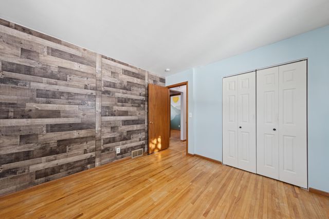 2912 W 88th Street, Bloomington, MN 55431