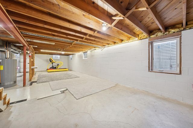 2912 W 88th Street, Bloomington, MN 55431