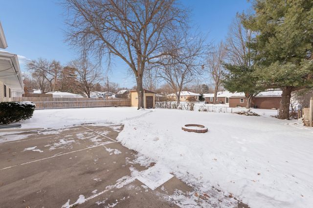 2912 W 88th Street, Bloomington, MN 55431