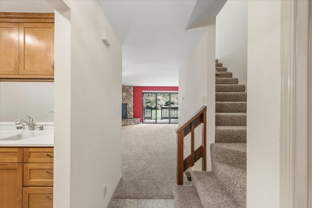 329 Gracie Rd, Nevada City, CA 95959
